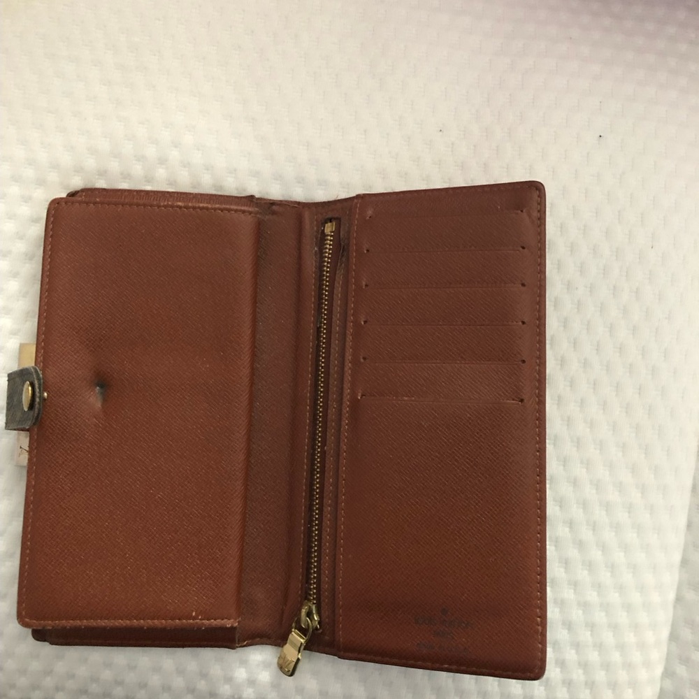 Wallet - Picture 3 of 4